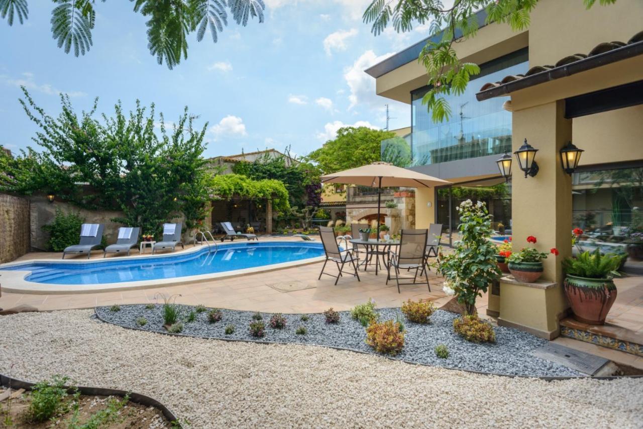 Вілла Casa Deluxe Alt Emporda Costa Brava - Private Swimming Pool Vilabertran Екстер'єр фото